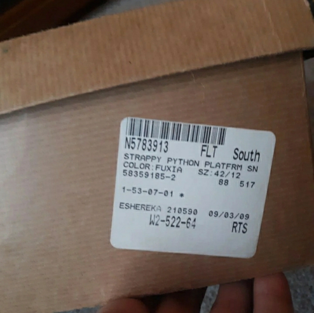 Like new christian louboutin heels - Picture 9 of 10